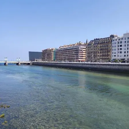 아파트 Coqueto Con Garaje Al Lado De La Playa *