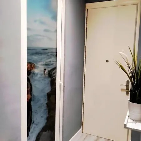 Coqueto Con Garaje Al Lado De La Playa * サン・セバスティアン