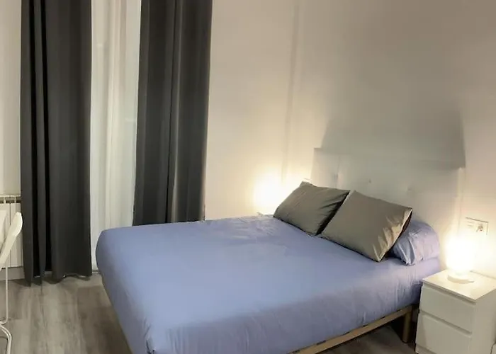 Coqueto Con Garaje Al Lado De La Playa *