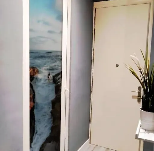 Coqueto Con Garaje Al Lado De La Playa * San Sebastian